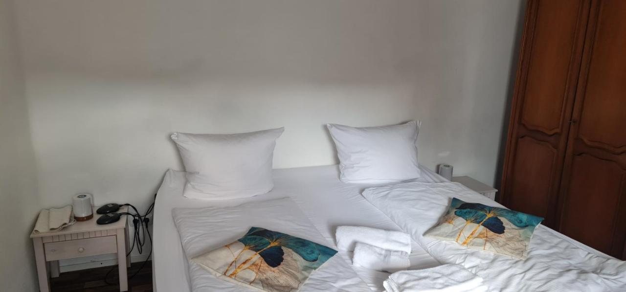 Hotel Bischoff Winnweiler Exteriör bild